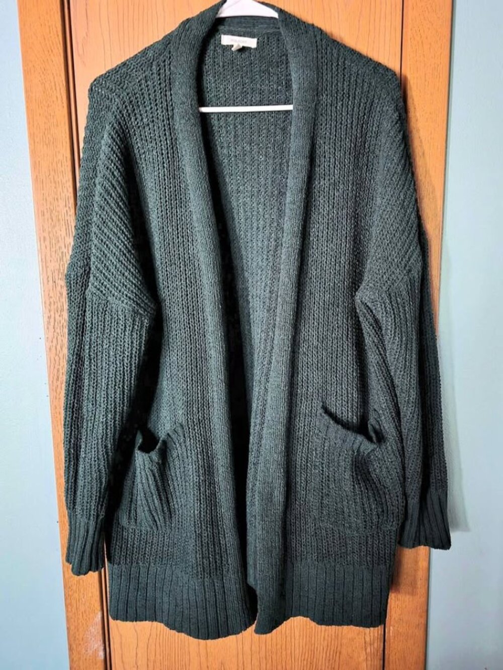Size L/XL Maurices Green Soft Long Sleeve Cardigan with Pockets